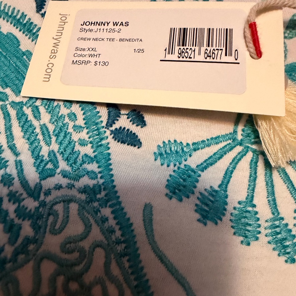 Johnny Was Benedita Crew Neck Tee - Picture 11 of 16